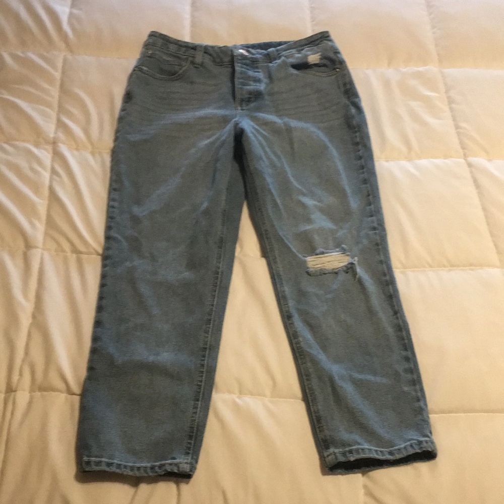 Ripped mom jeans